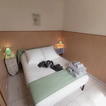 La Perle Marine - Vue - Acces Direct - Place De Parking - Climatisation - Wifi Apartment Le Barcarès