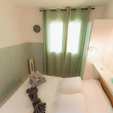 La Perle Marine - Vue - Acces Direct - Place De Parking - Climatisation - Wifi Apartamento *